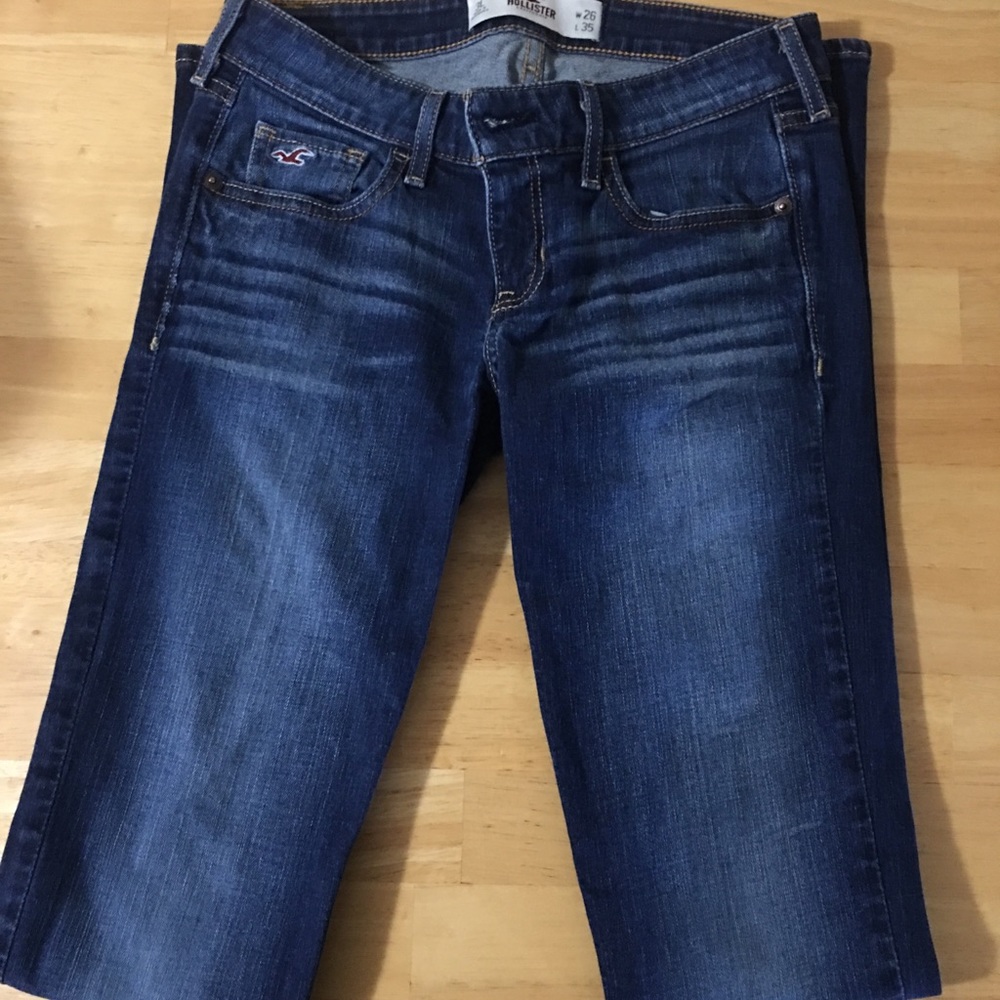 🔴3 for $20 EUC hollister boot cut jeans